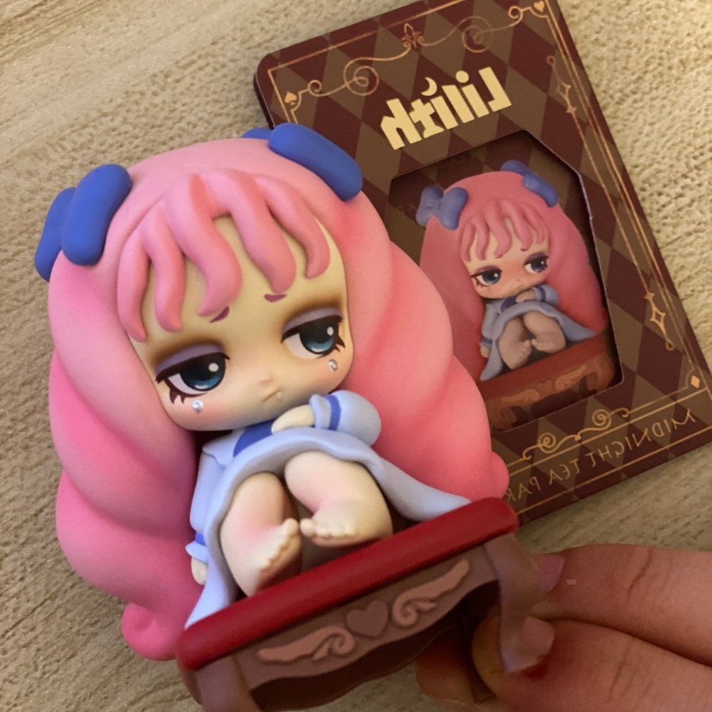 Lilith midnight tea party blind box toy opened box